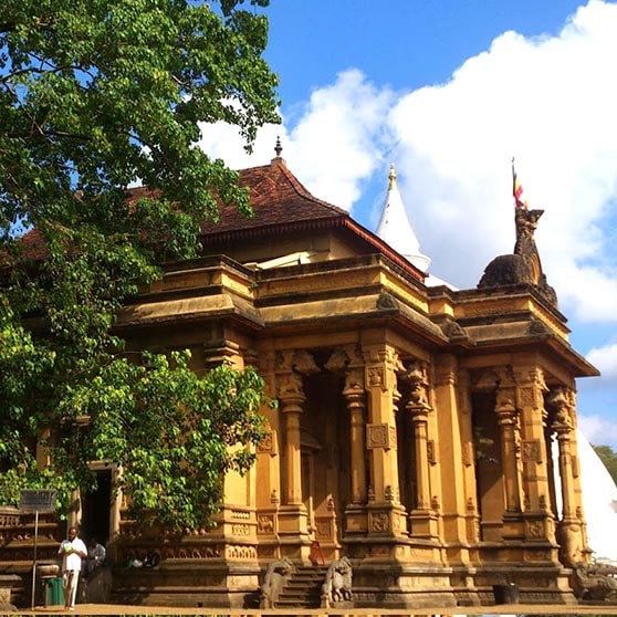 معبد کلانیا در کلمبو - سریلانکا